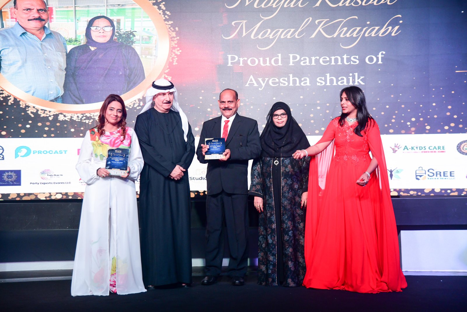 Golden AES Collection Scene 82